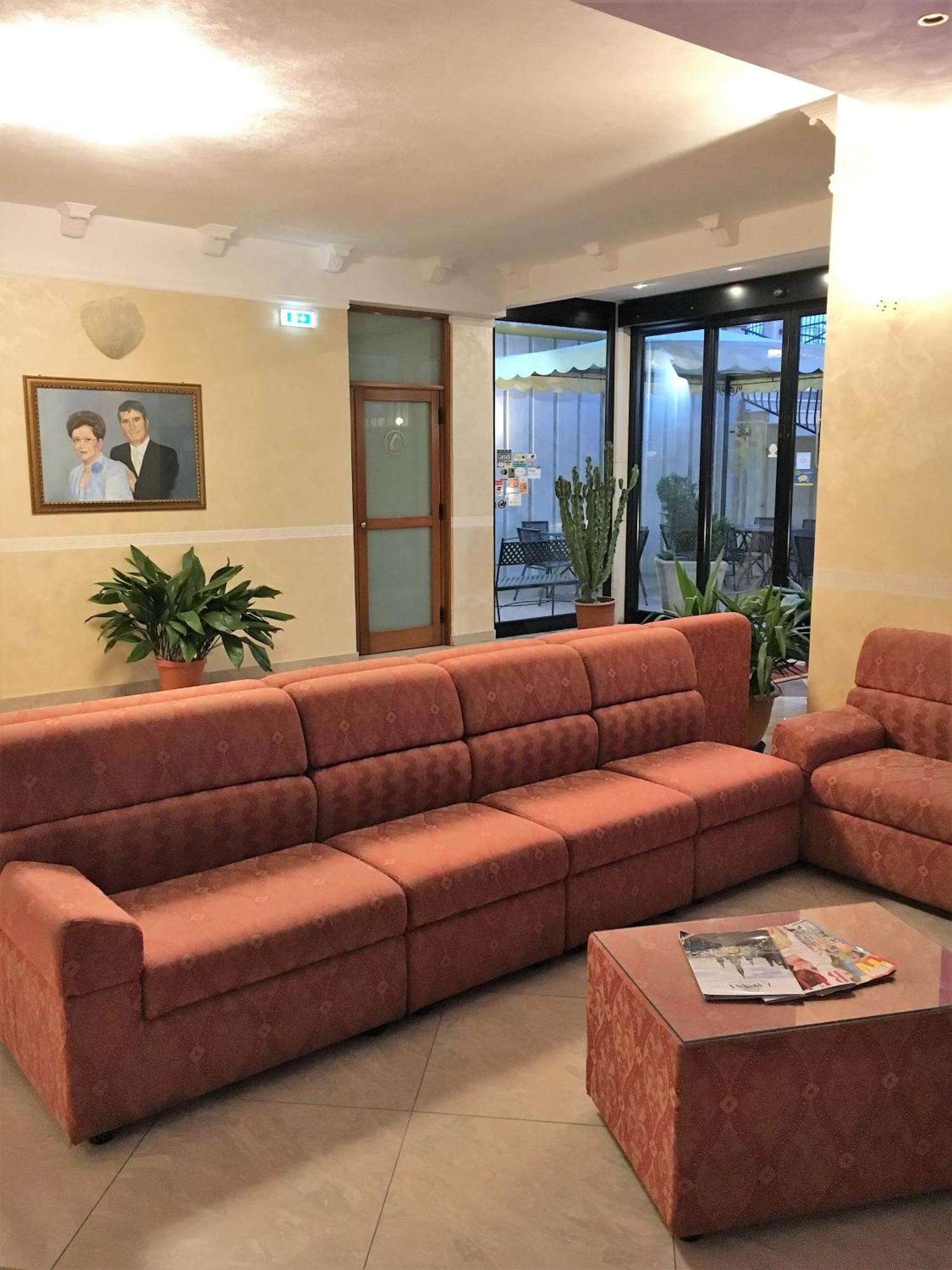 Hotel Euro San Giovanni Rotondo Kültér fotó